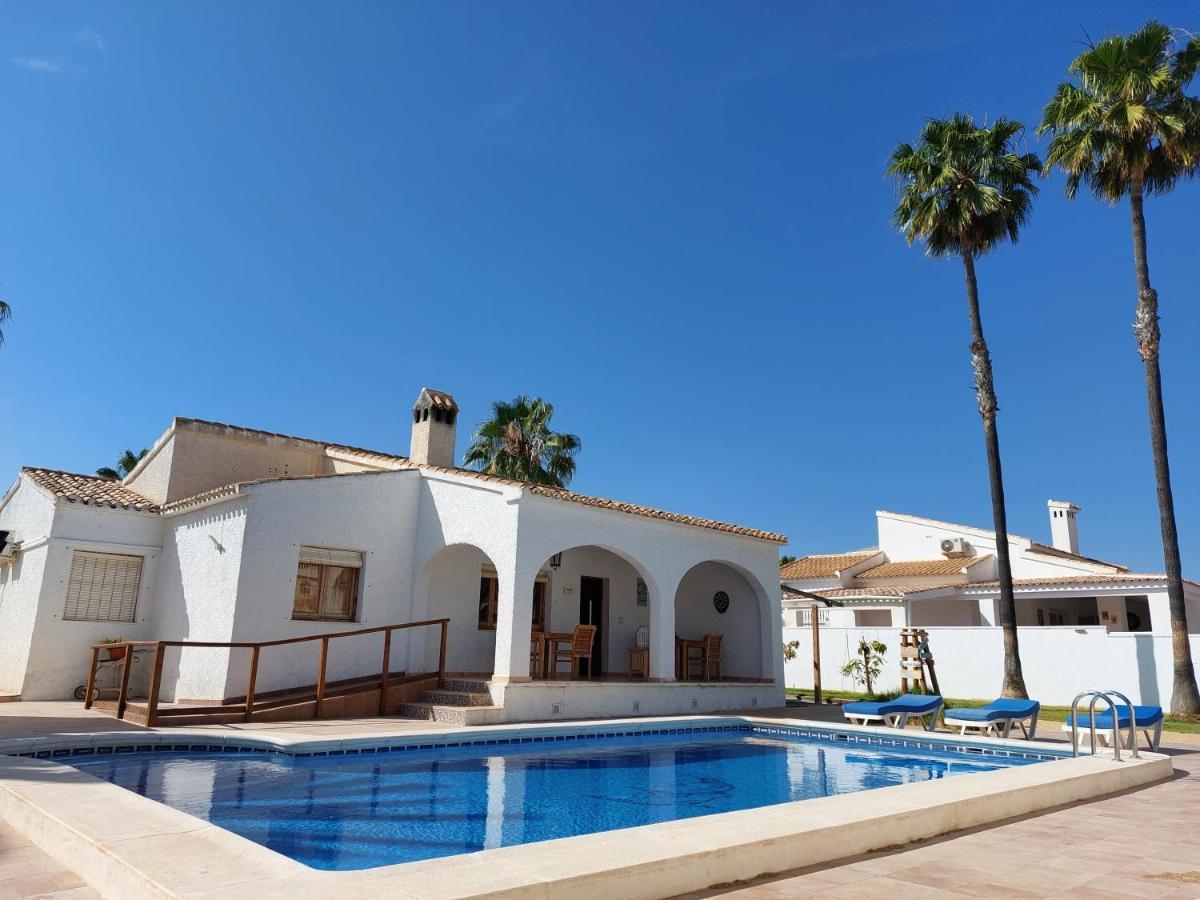 Zenia Hostel Playa Flamenca Esterno foto